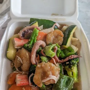 Mixed seafood with vegetables; large size.  Shrimp, imitation crab, squid