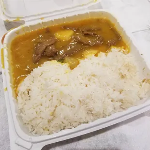 Curry beef rice