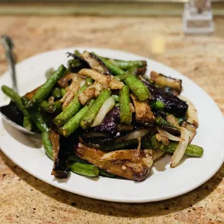 Sauteed Egg Plant & String Bean with Shrimp Paste