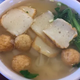 Fish Ball & Fish Cake Rice Noodle Soup (Fish Broth)