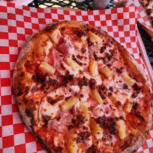 Poly Pig Pizza