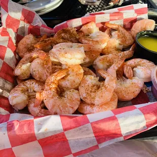 1lb steamed shrimp