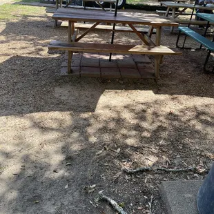 Don&apos;t want to wait? You can eat at a shared picnic table.