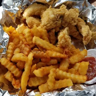 Chicken basket.  They taste like canes but the fries are much better here.