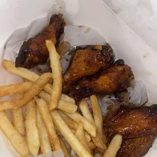 10 Wings and Fries