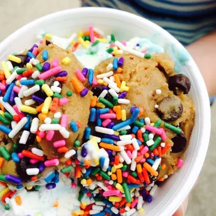 Chocolate chip cookie dough toppings. Amazzzzzzing