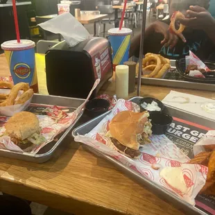 Veggieburger Meal, Impossible Burger Meal, Boneless Wings Kids Meal