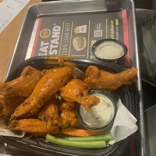 Medium Bone-In Wing Meal (10 Pcs)
