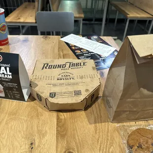 Pizza and burger to go