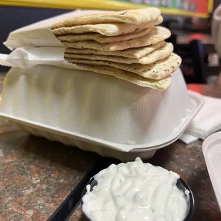 Pita w/ Taziki sauce