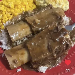 Smother short ribs with brown gravy Corn, potato salad, New Orleans style