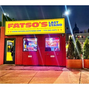 Outside Fatso&apos;s LastStand @ 2258 W Chicago Ave, Chicago, IL Burgers Hotdogs Maxwell Polish Italian Beef &amp; Sausage Chicken etc. Cool !