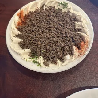 Hummus with Ground Meat