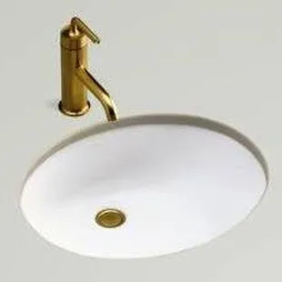 Lots of Bathroom Sinks!