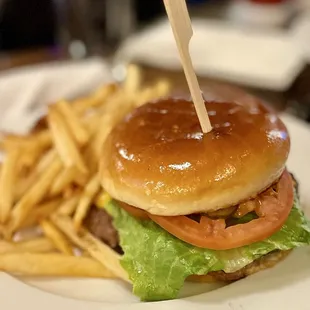 Classic burger - delish !!!