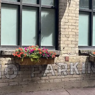 Love how they kept the original brick