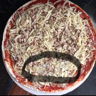 Wanted onions on 1/2 the pizza. They must have thought I said 1/6.