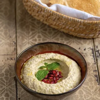 Baba Ghanoug
