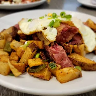 Corned beef hash plate