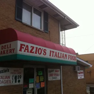 An awesome, real Italian deli.