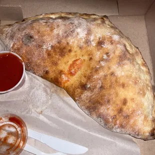 Plain cheese calzone (small)