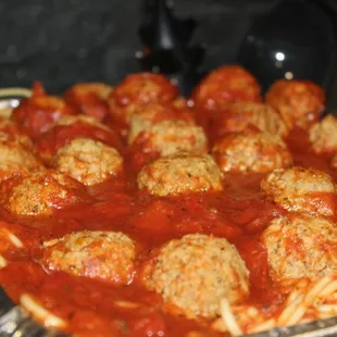 The meatballs were tasty &amp; juicy then tossed in piping hot marinara sauce and spaghetti.