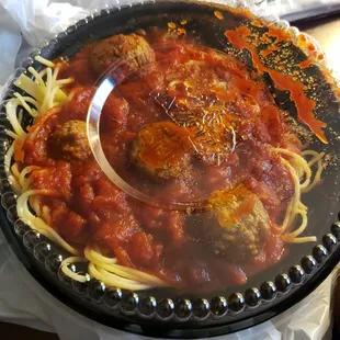 Spaghetti with meatballs