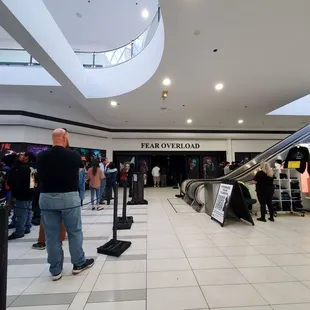 Outside haunt (lines on the left)