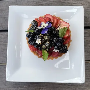 Berry tart