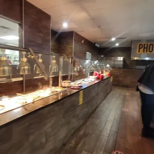 sushi and sashimi, interior