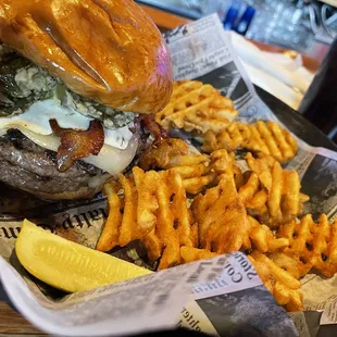 Crispy jalapeño burger