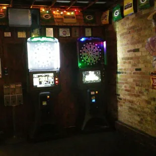 Finna whoop my bro in darts