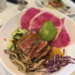 Peppered Tuna Bowl