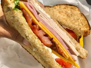 Gingersnaps Coffeehouse & Cafe