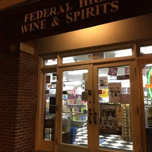 Federal Hill Wine & Spirits
