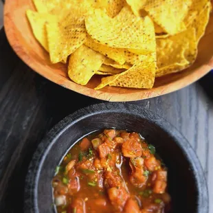 house chips &amp; salsa