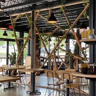 outside, ramen and noodles