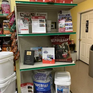 Cattle mineral and livestock show supplements