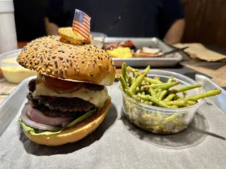 JR’s BBQ N More