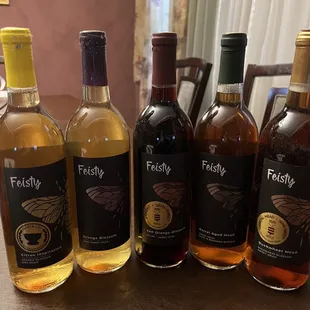 five different types of wine