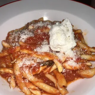 Fusilli al Ferretto e Burrata