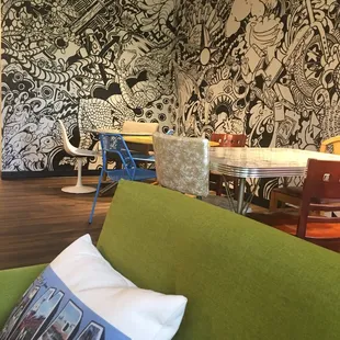 Modern decor! So pretty and unique!!