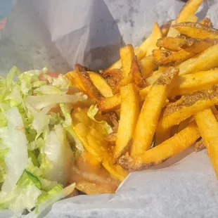 Taco burgers and fries!