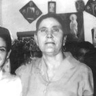 Felipe &amp; Lucy on their wedding day with Felipe's mom.