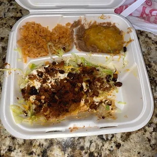 2 Sopes Plate adobada and it was burned. Also cold