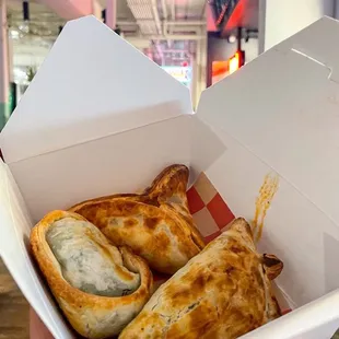 3 Empanadas |Instagram @restaurant_aholic