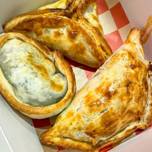 3 Empanadas |Instagram @restaurant_aholic