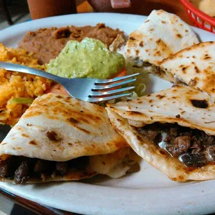 Carne Asada Quesadilla plate