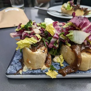 Foragers crostini