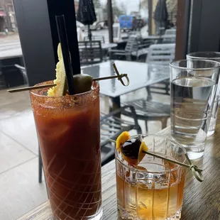 oysters and mussels, drink